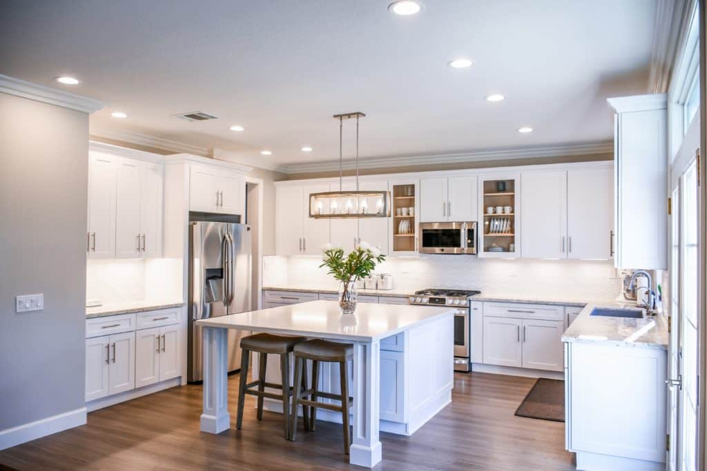 The Advantages of New Custom Kitchen Cabinets