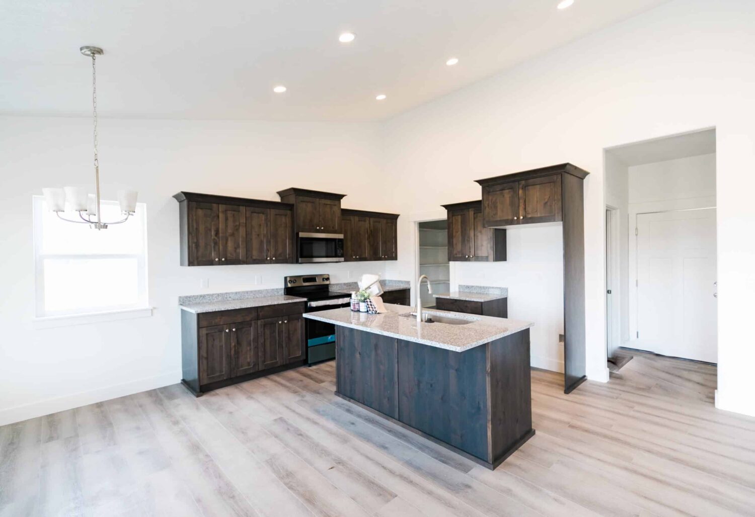 Kitchen cabinets Tremonton Utah