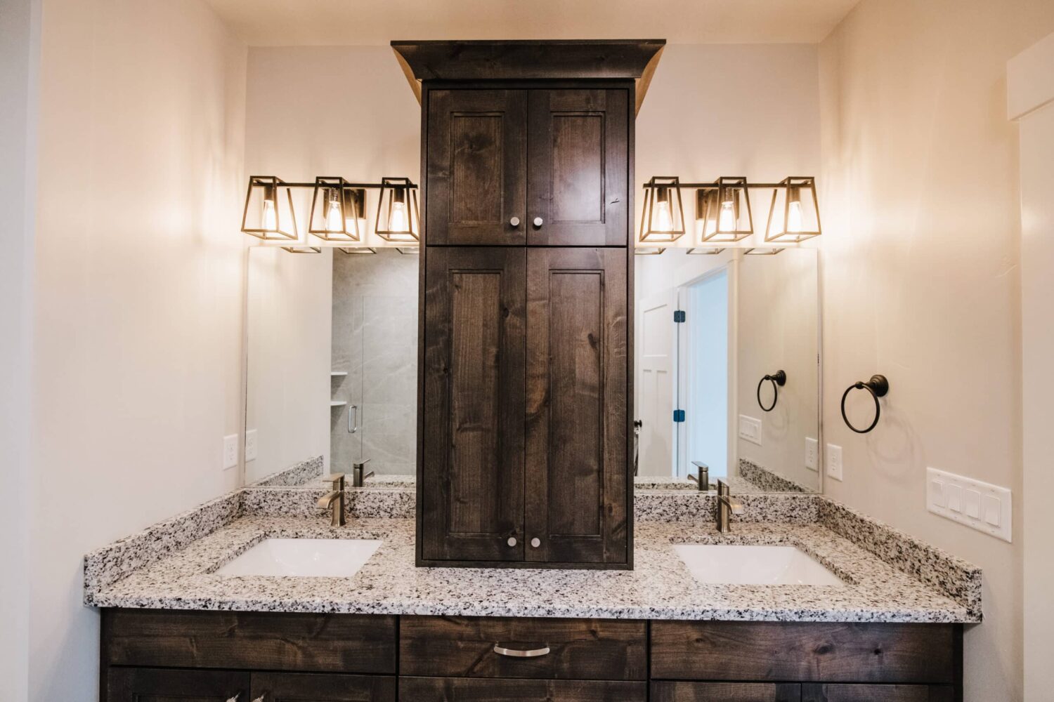 Bathroom cabinets Mantua Utah