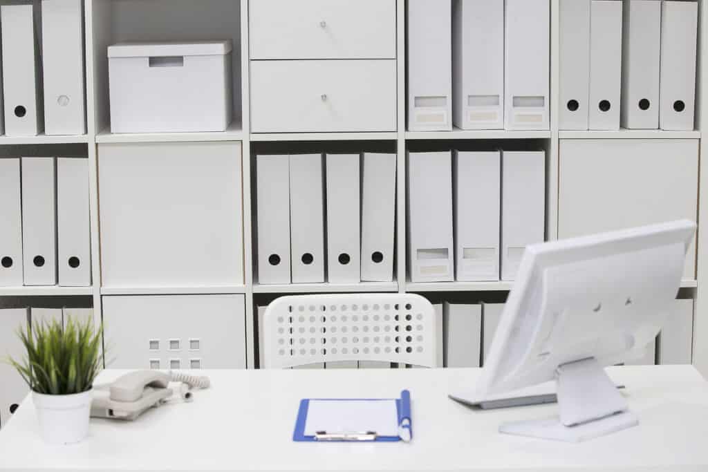 Are White Office Cabinets Right For You?