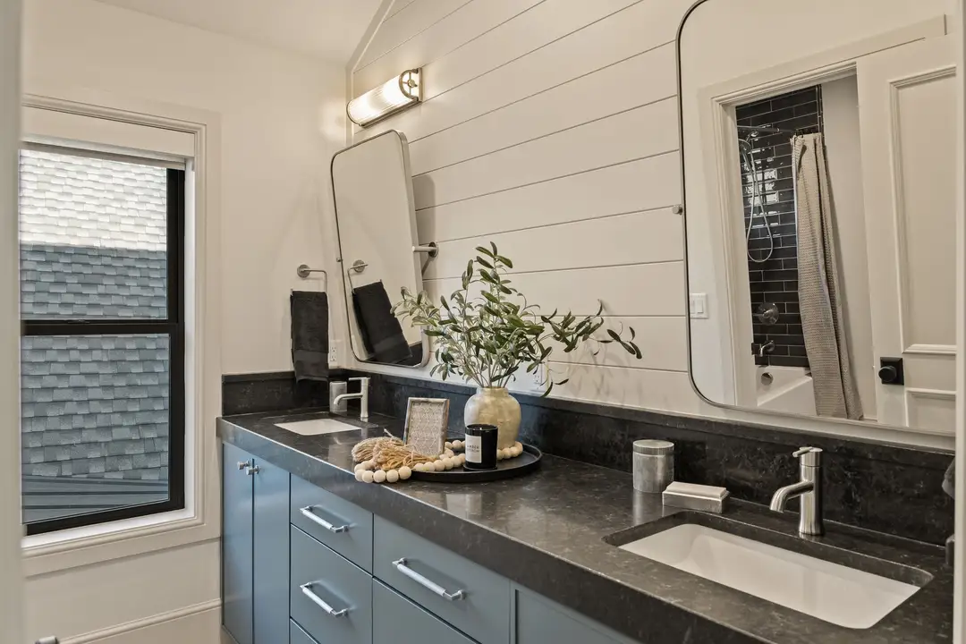 Eden Residence Custom Cabinets