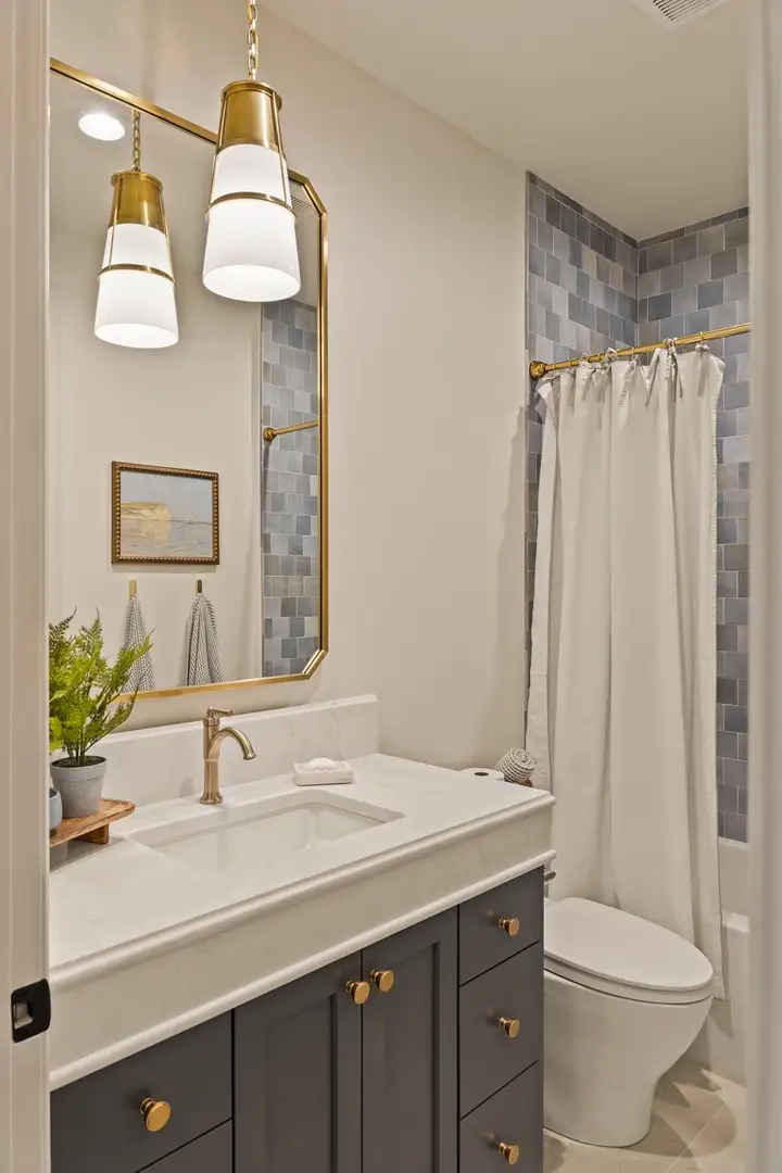 Eden Residence Custom Cabinets