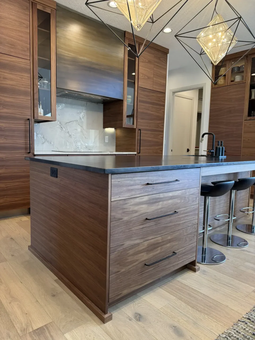 Doors and Drawers in Uintah, UT